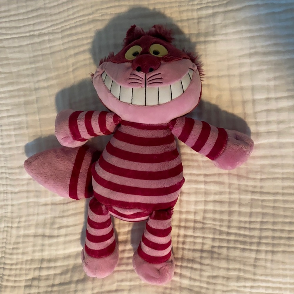 *SOLD* Scentsy Cheshire Cat EUC